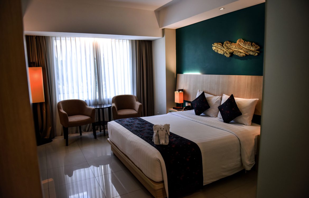 room_deluxe double 3_the kana kuta hotel